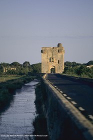 France, Provence, Camargue, Aigues Mortes