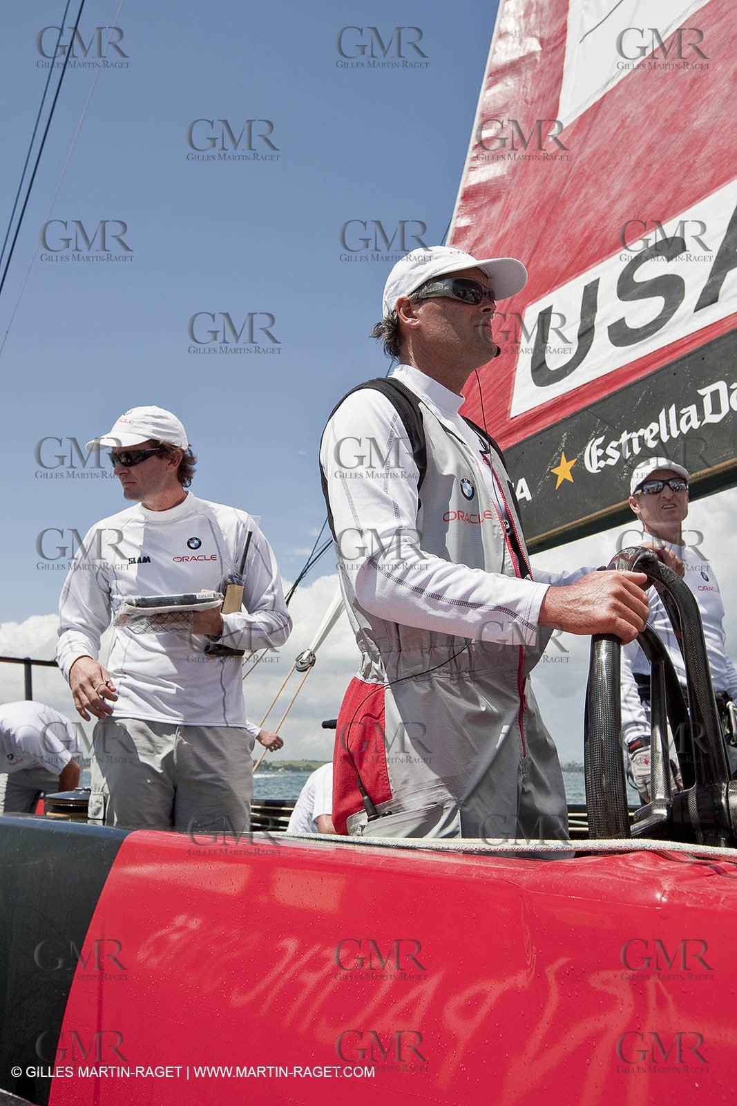 23 01 2009 - Auckland (NZL) -  Louis Vuitton Pacific Series - BMW ORACLE Racing-Tuning up onboard Emirates Team New Zealand yacht