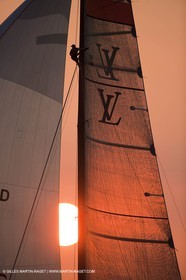 21 11 2010 - Dubai (UAE) - Dubai Louis Vuitton Trophy -  Round 2 - BMW ORACLE Racing