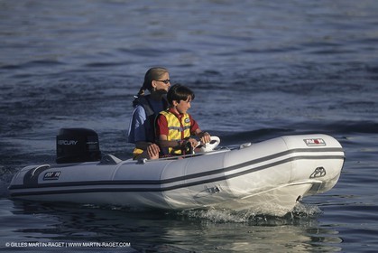 Bateaux à moteur, powerboating, Semi-rigides, ribs