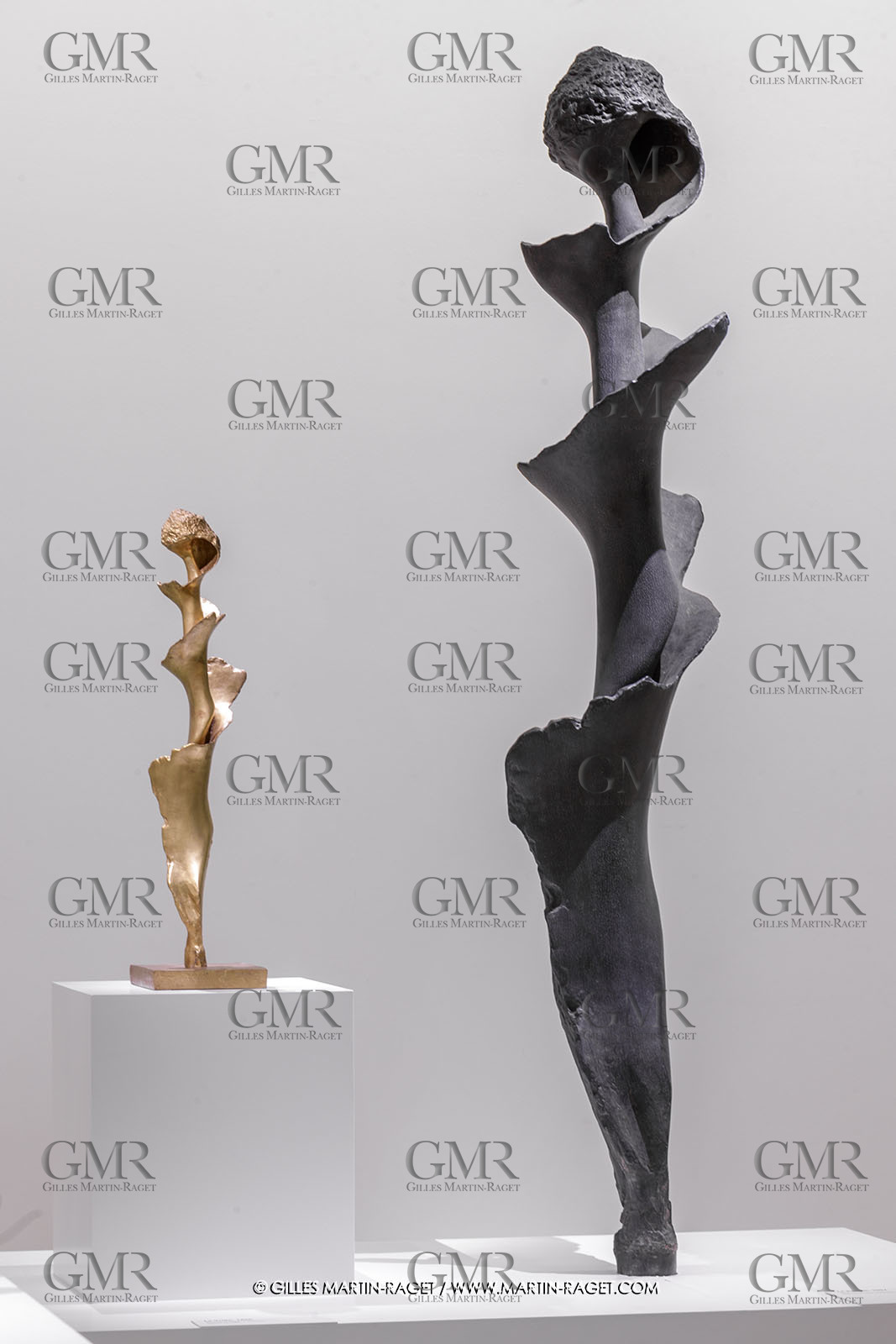 02 05 2023, Paris (FRA), oeuvre de Germaine Richier, Exposition Centre Pompidou 2023, de g. à d. : La Vrille 1956 ; La Spirale 1957