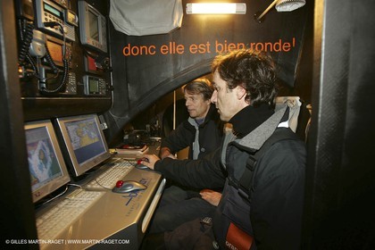 Orange II -Trophée Jules Verne 2005 - Entraînements - Lorient - Bruno Peyron + Roger Nilson