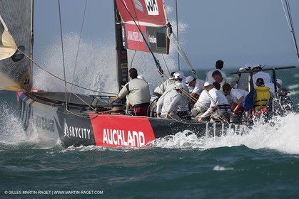 05 02 2009 - Auckland (NZL) -  Louis Vuitton Pacific Series -  Racing Day 4 - Round Robin 2