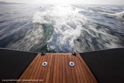 25 02 2011 - La Ciotat (FRA,13) - Super Yachts - Chantier H2X - Cartouche