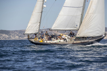 GMR_9050.jpg