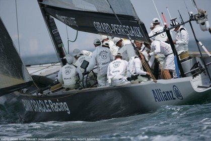 28 04 2007-Valencia (Spain)- 32nd America's Cup - Louis Vuitton Cup - RR1 - Day13 - BMW ORACLE Racing