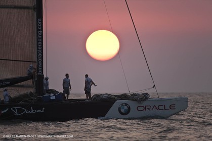 14 11 2010 - Dubai (UAE) - Dubai Louis Vuitton Trophy -  BMW ORACLE Racing - Race Day 1
