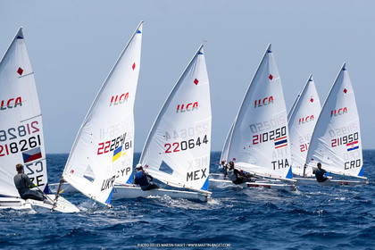 09 07 2023, Marseille (FRA), Paris 2024 Sailing Test Event, Race Day 1, ILCA 7