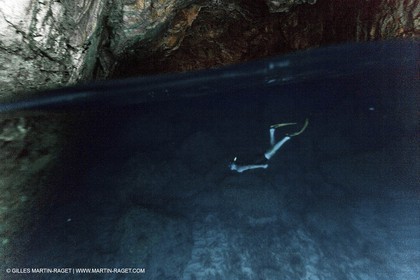 06 05 2009 - Marseille (FRA, 13) - Les Calanques - Morgiou - Le trou du soufleur