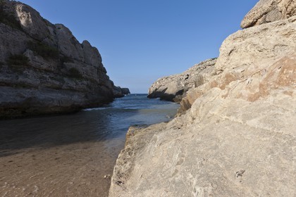 27 08 2010 - Minorque (ESP) -Cala En Blanes (West coast)