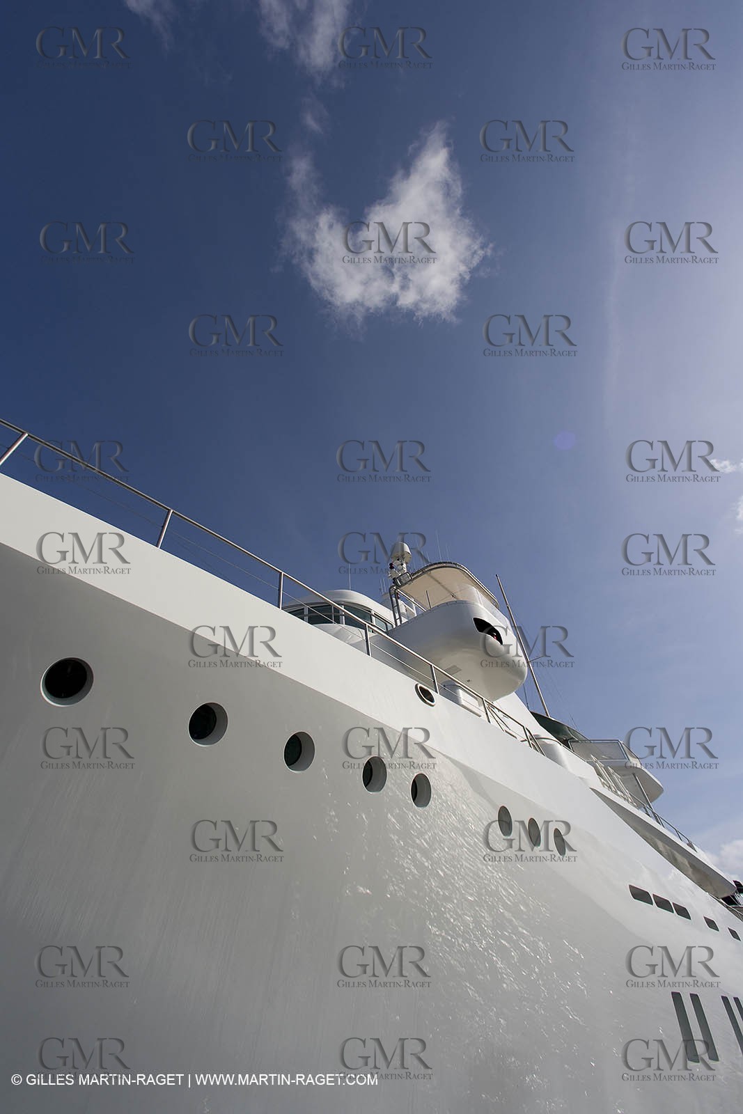 01 02 2008 - San Blas Archipelago (Panama) - Motor Yacht Senses