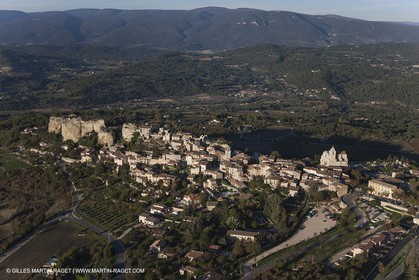 29 10 2012 - Saignon (FRA,84) - Luberon vu du ciel