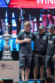 19 10 2024, Barcelona (ESP), Louis Vuitton 37th America's Cup, Final Match, Race Day 6 , Prizegiving
