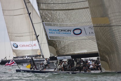 06 08 2010 - Cowes (UK, IOW) - The 1851 Cup -  BMW ORACLE Racing - Day 4