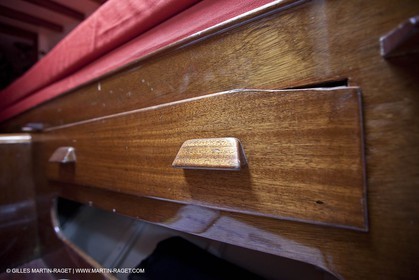 01-05-10 - Le Bono (FRA,56) - Regate Classique -Acteia II - Maica