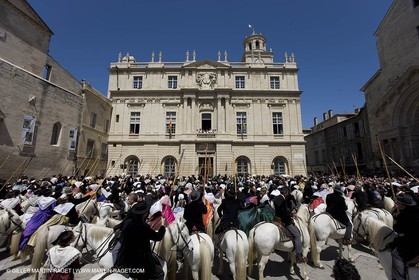 01 05 2008 - Arles (FRA,13) - Election de la Reine d'Arles