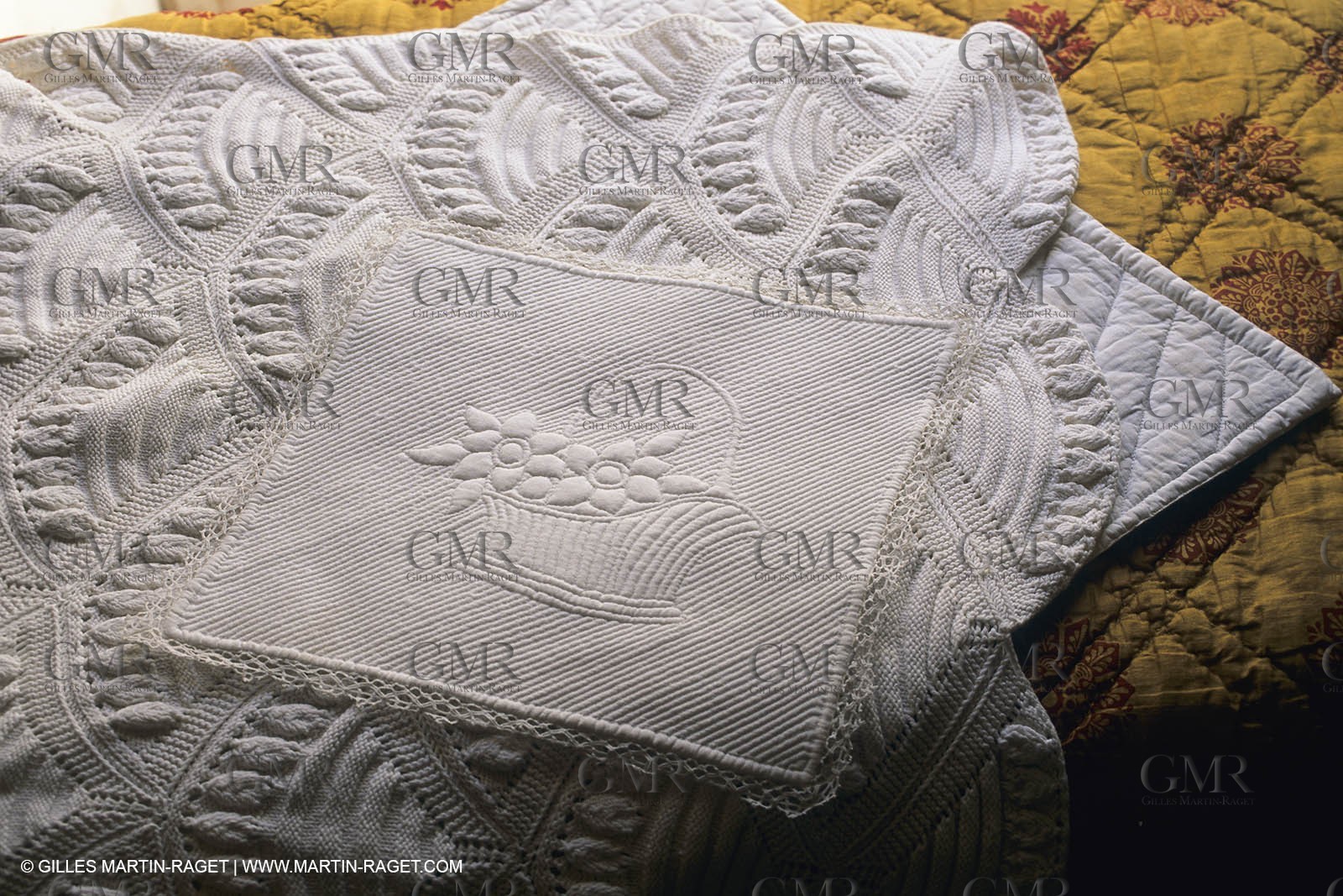 France, Provence, Traditions, Boutis et piqués, traditional cloths from Provence