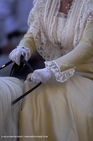Arlésiennes en costume