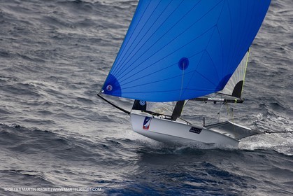 26 04 2007 - Semaine Olympique Française 2007 - Hyères - Jour 5 - Team France - 49er - Dyen-Rocherieux