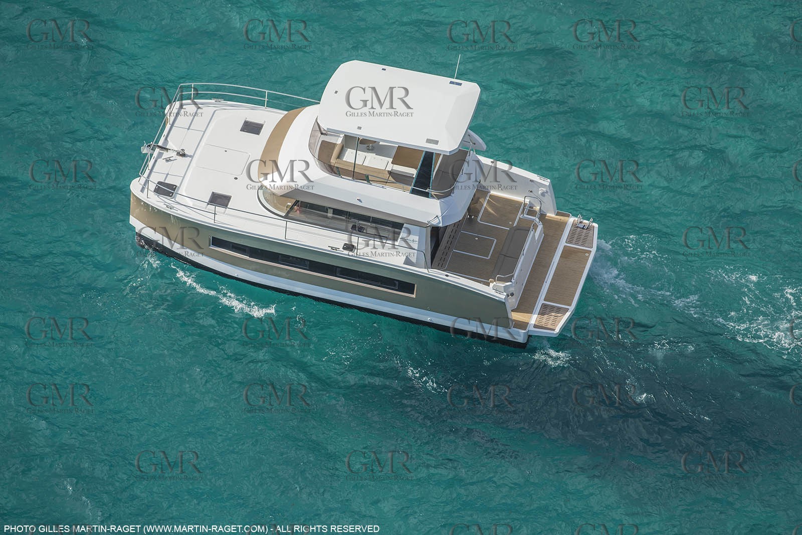 08 04 2015, Andraitx (Isla de Mallorca, Islas Baleares, ESP), Chantier Fountaine-Pajot, Motor Yacht 37
