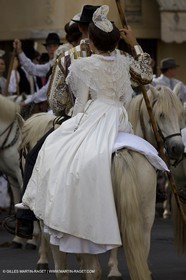 06 06 08 - Arles (FRA,13) - Fête du Costume