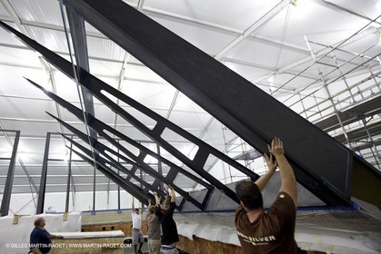 13 10 2009 - San Diego (USA, CA) - 33rd America's Cup - BMW ORACLE Racing - BOR 90 modifications