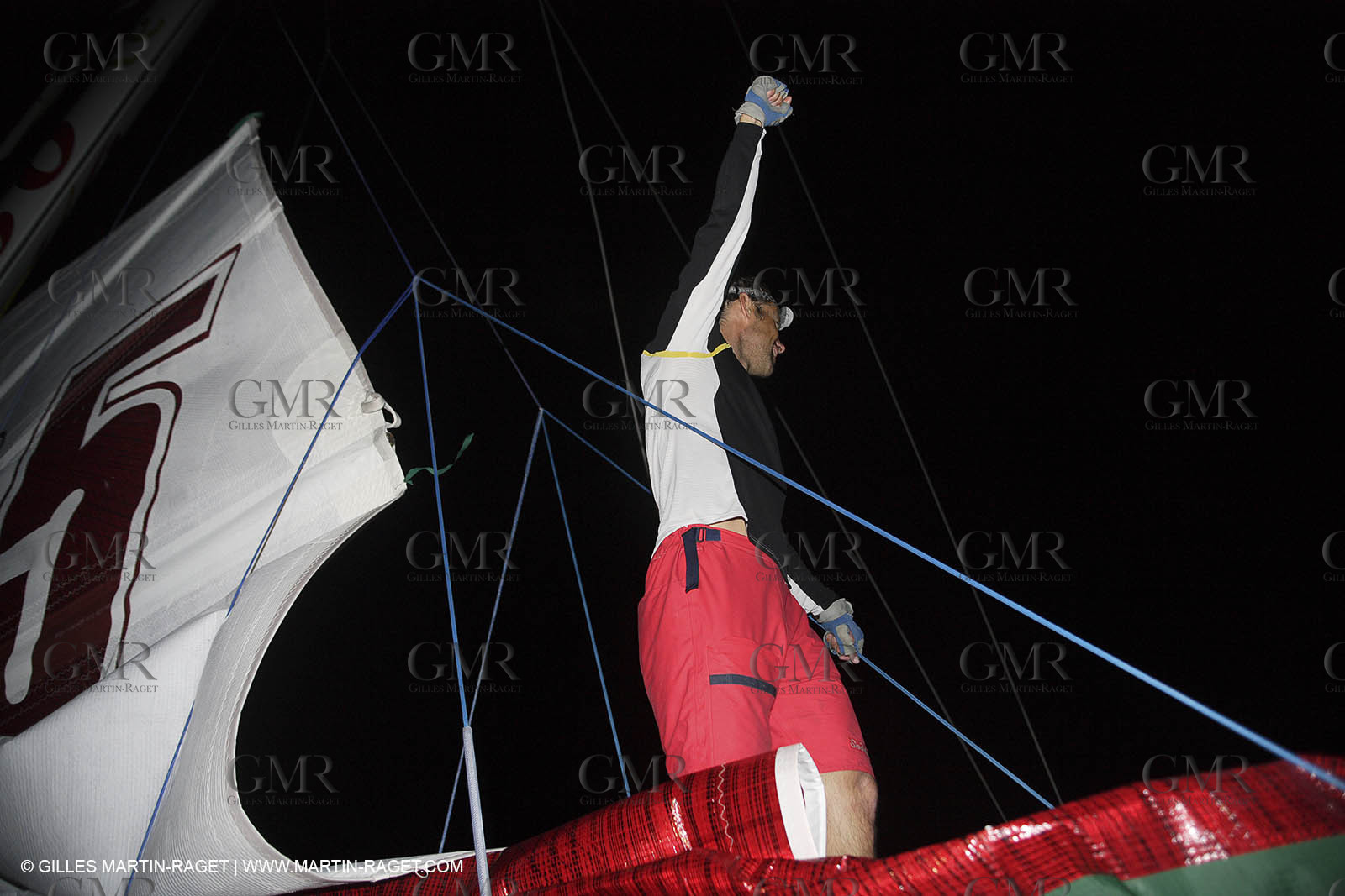 06 11 2006 - Pointe à Pitre Guadelupe (FRA) - Route du Rhum 2006 arrival - Thomas Coville (Sodebo)