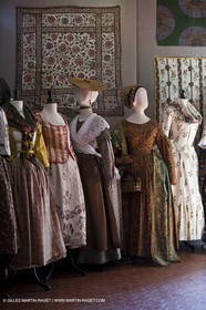 30 06 2011 - Toulon (FRA,83) - Villa Rosemaine - Indiennes sublimes exhibition