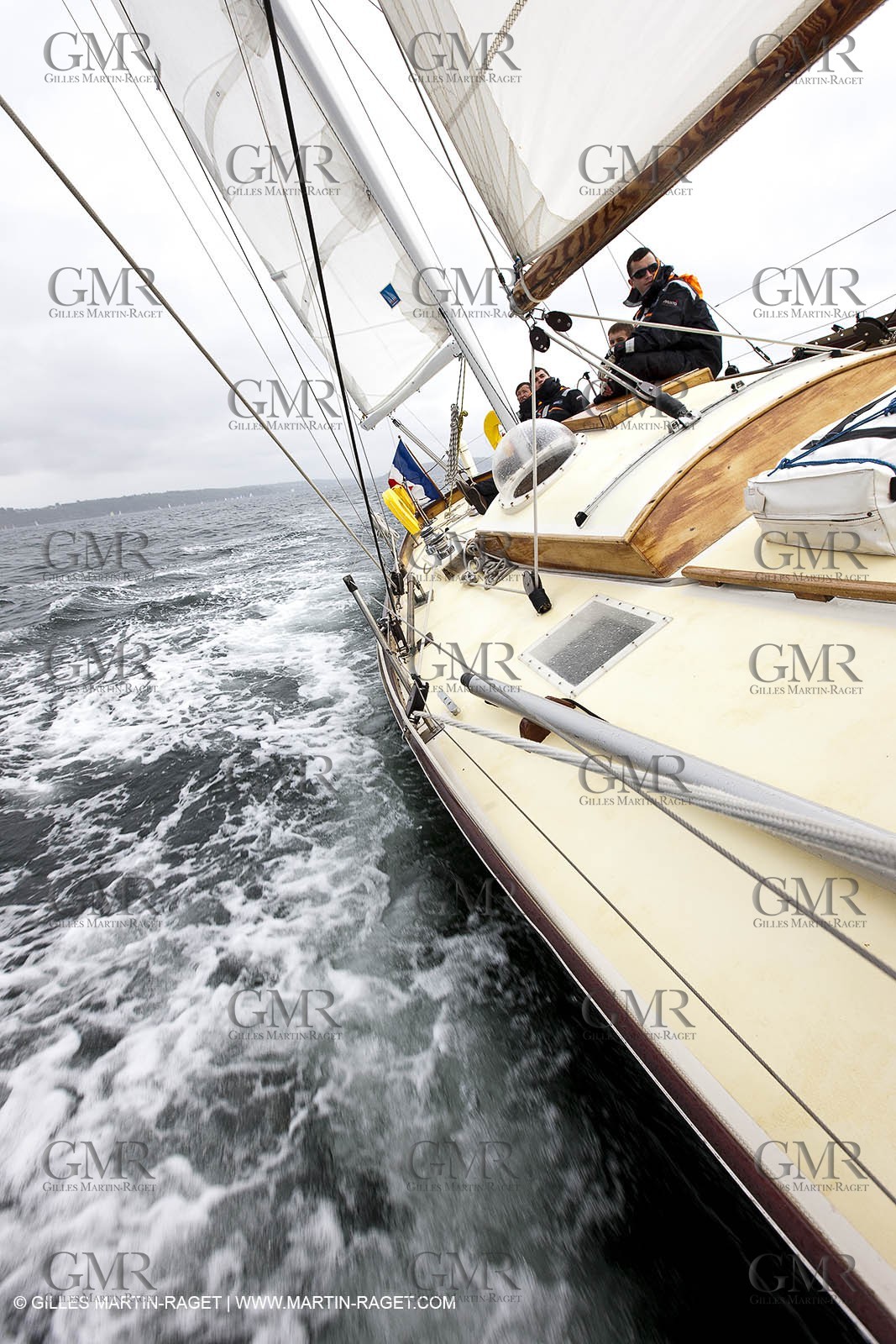 19 05 2010 -  Lanveoc Poulmic (FRA,29) - French Navy School Grand Prix - Pen Duick II