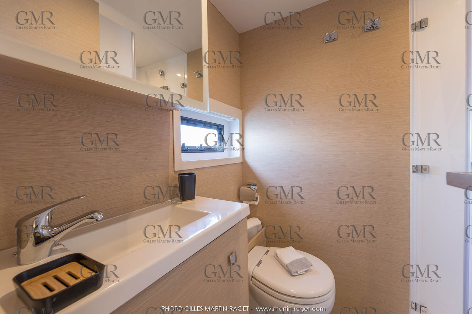 17 05 2017, Porquerolles (FRA,12), Fountaine-Pajot MY 44