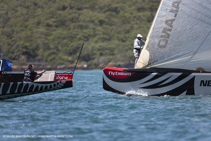 23 01 2009 - Auckland (NZL) -  Louis Vuitton Pacific Series - BMW ORACLE Racing-Tuning up onboard Emirates Team New Zealand yacht