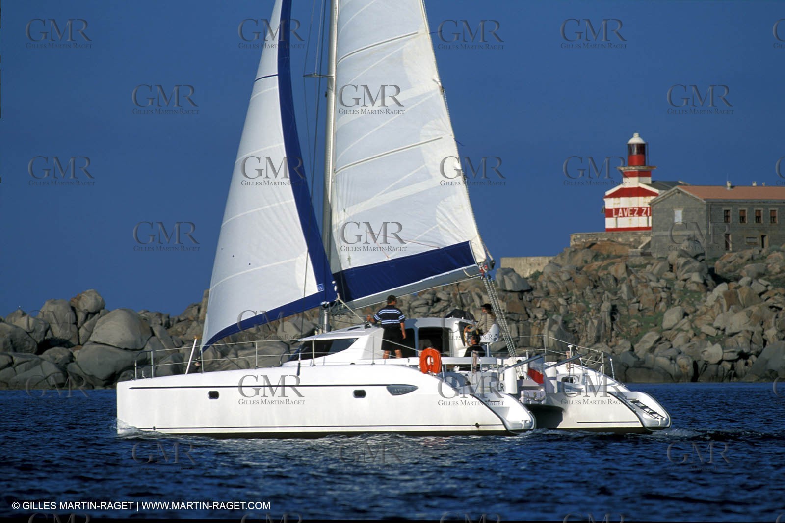 Cruising multihull sailing