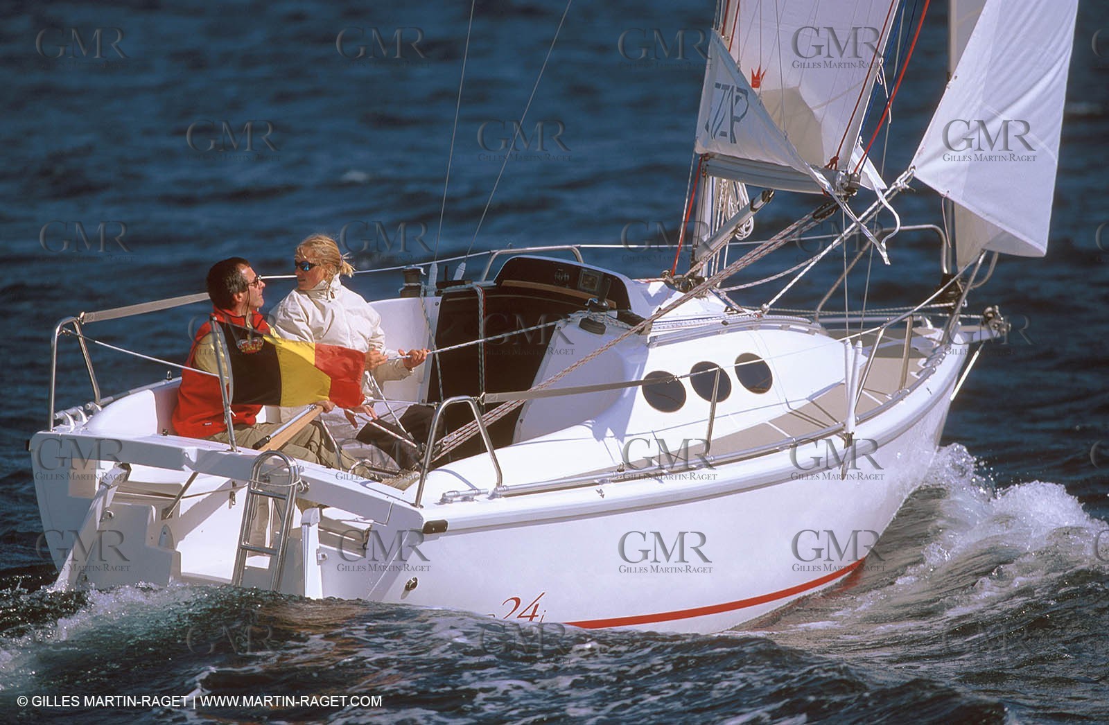 Crusing monohull sailing