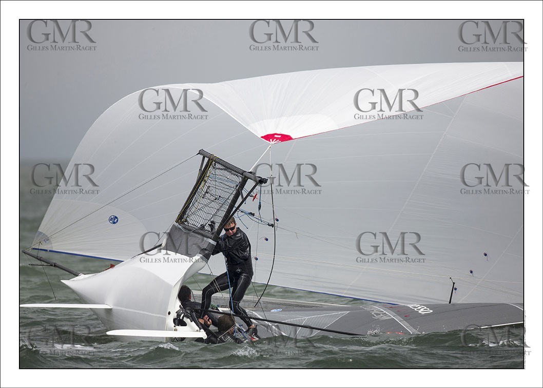 18ft capsize