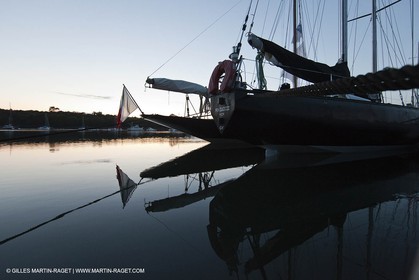 19 05 2010- Benodet - (FRA,56)  -  les Pen Duick dans l'Odet