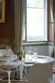 28 10 2007 - St Rémy de Provence (FRA,13) - Chateau des Alpilles