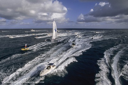 Course à la voile, multicoques, ORMA 60, Michel Desjoyeaux, Géant