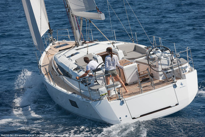 28 08 2016, Hyères (FRA,83), Chantier Jeanneau, Jeanneau Yacht 51