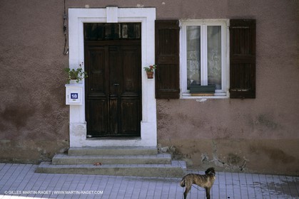 LUBERONVILLAGES0649