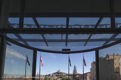 GMR_7657