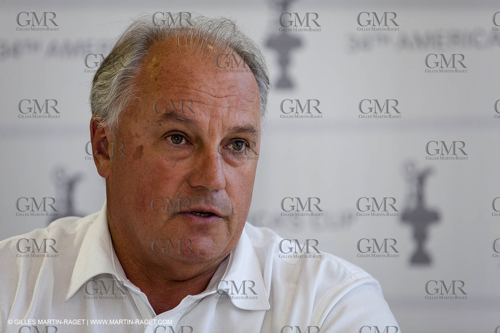 25 11 2010 - Dubai (UAE) - 34th America's Cup - Media Round Table with Ian Murray and Richard Worth