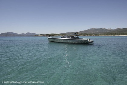 16 07 2007 - Portisco (Italie, Sardaigne) - Wally Power 47, 2007 version