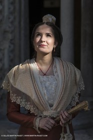 02 06 2014, ARles (FRA,13), Cérémonie de passation des bijoux de la Reine