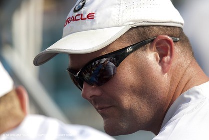 21 11 2010 - Dubai (UAE) - Dubai Louis Vuitton Trophy - Round 2 -  BMW ORACLE Racing