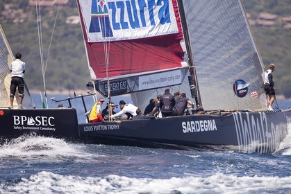 23 05 2010 - La Maddalena (ITA, Sardinia) Louis Vuitton Trophy - BMW ORACLE Racing - Racing Day 2