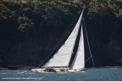 23 01 2009 - Auckland (NZL) - Louis Vuitton Pacific Series - BMW ORACLE Racing - Tuning up onboard Emirates Team New Zealand yacht
