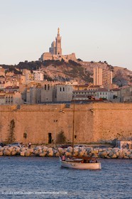 GMR_1056_1.jpg