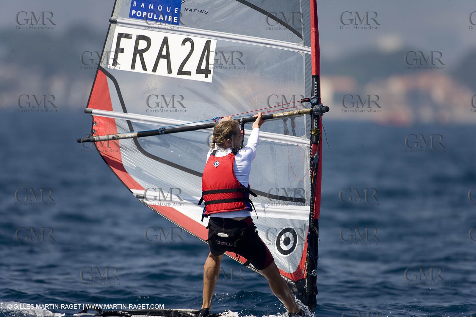 24 04 2007 - 2007 Semaine Olympique Française - Hyères (South of France) - Day 3 - Team France - RS:X - Lise Vidal