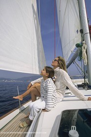 Sailing, cruising, people, children