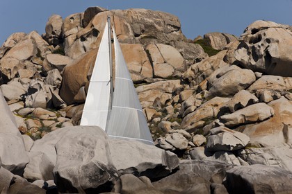 02 05 2012 - Bonifacio (FRA, Corsica) - Chantier Beneteau - Sense 55